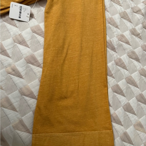 New We The Free Yellow Turtleneck Top Size S - Picture 8 of 10